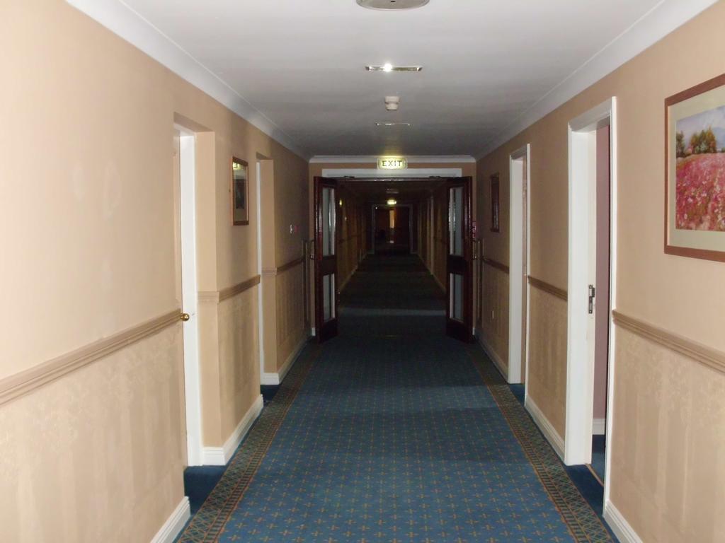 Tralee Central Hotel Buitenkant foto